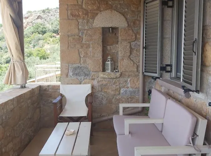 Riza קרדמילי