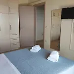 Riza 公寓
